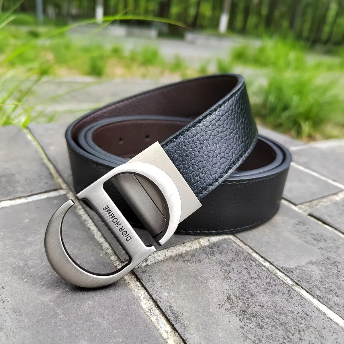 Cinturón Dior Homme con hebilla CD dividida · CKS