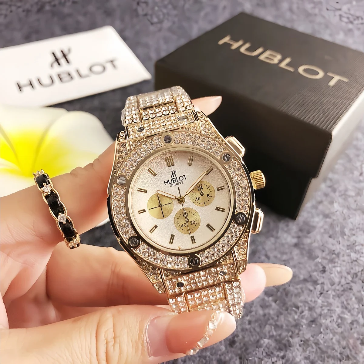 BU1551S watch · FSD