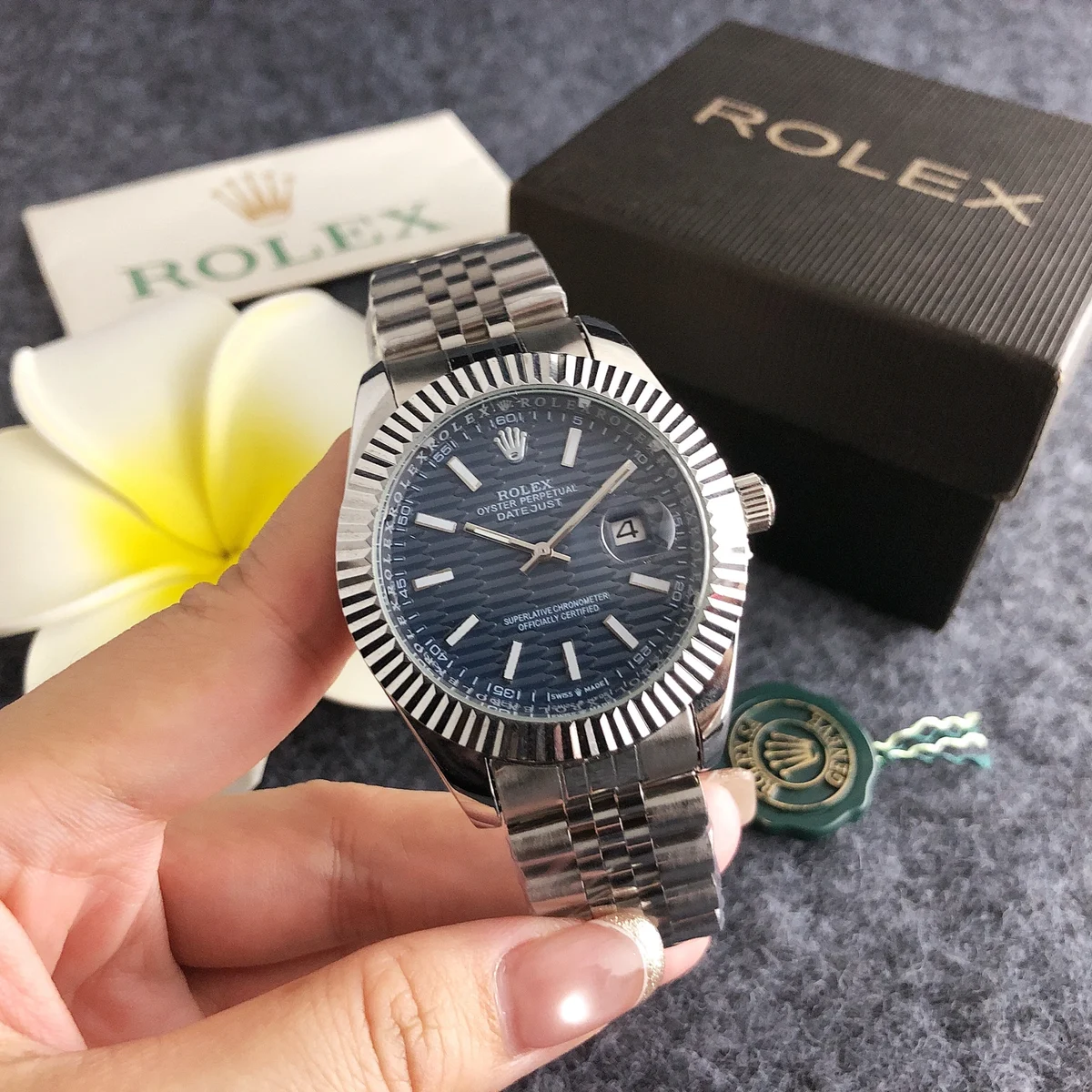 RS7531WG watch · FSD