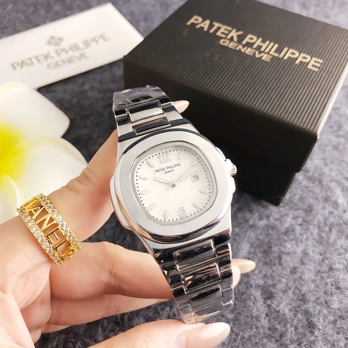 PP8124N watch · FSD