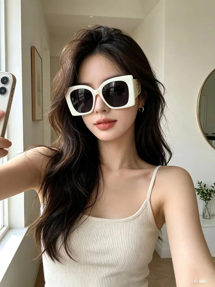 Sunglasses 5888 · A57