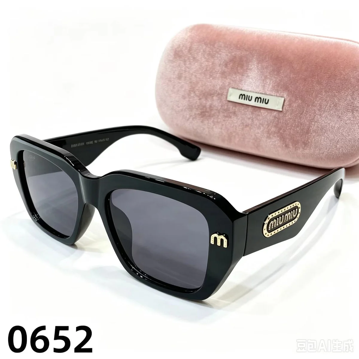 Sunglasses 0652 · A57