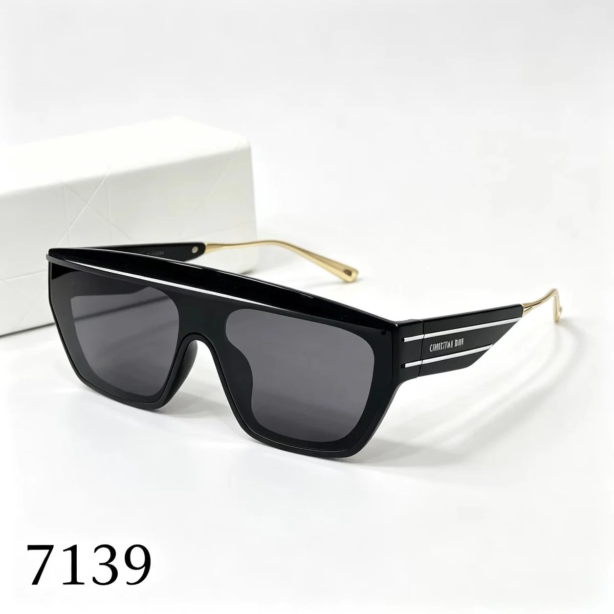Sunglasses 7139 · A57