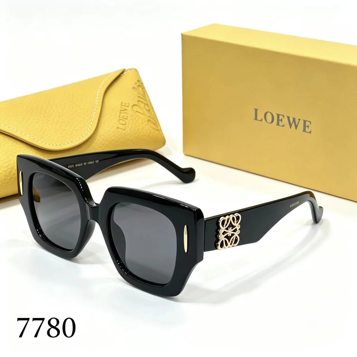 Sunglasses 7780 · A57