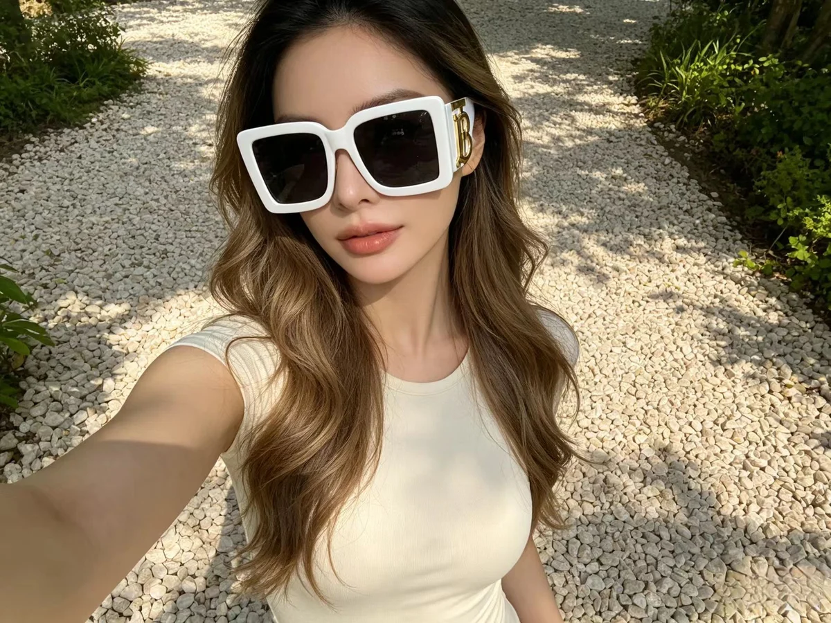 Sunglasses 6176 · A57
