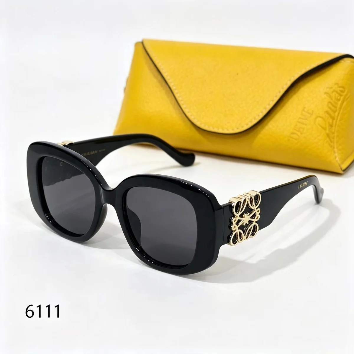 Sunglasses 6111 · A57
