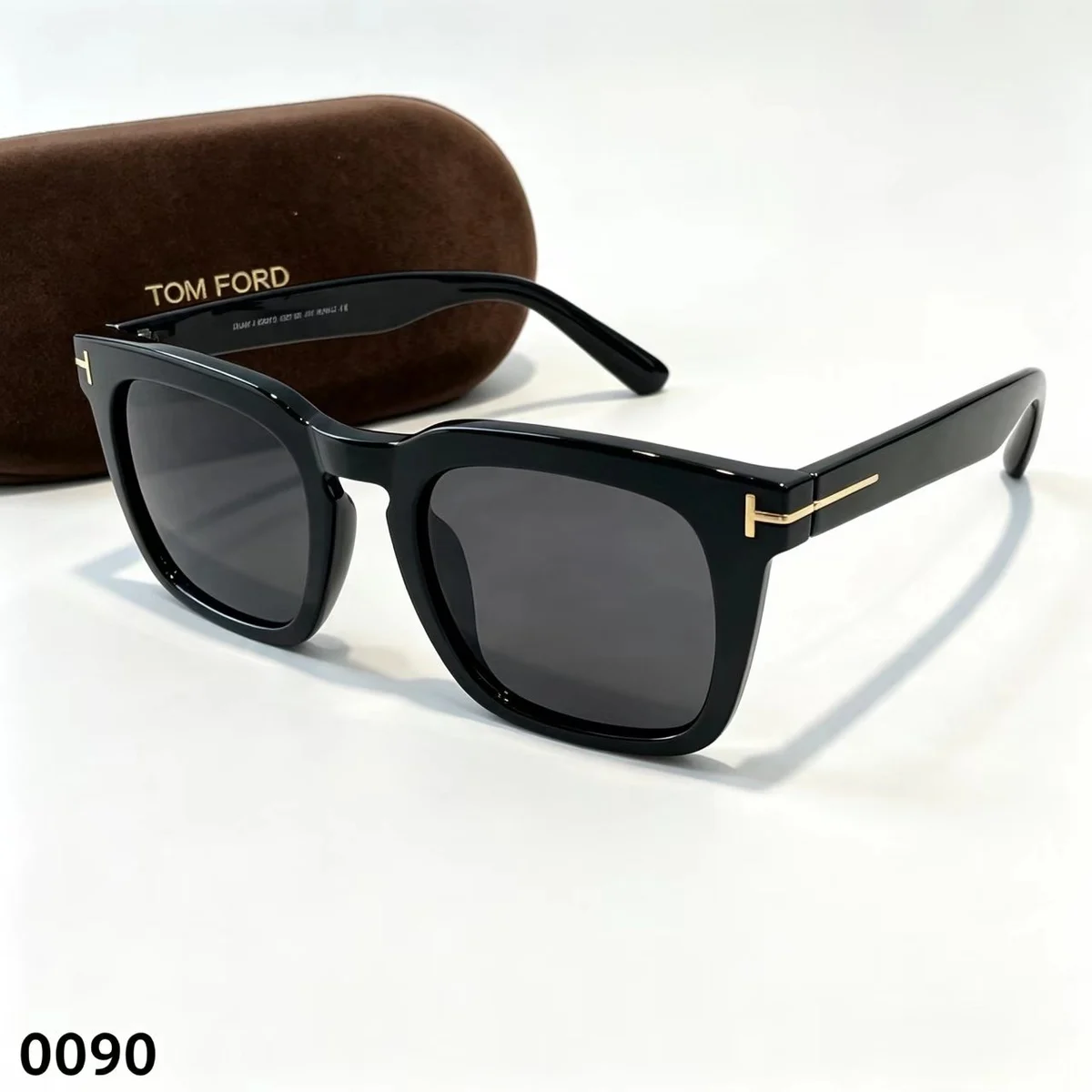 Sunglasses 0090 · A57
