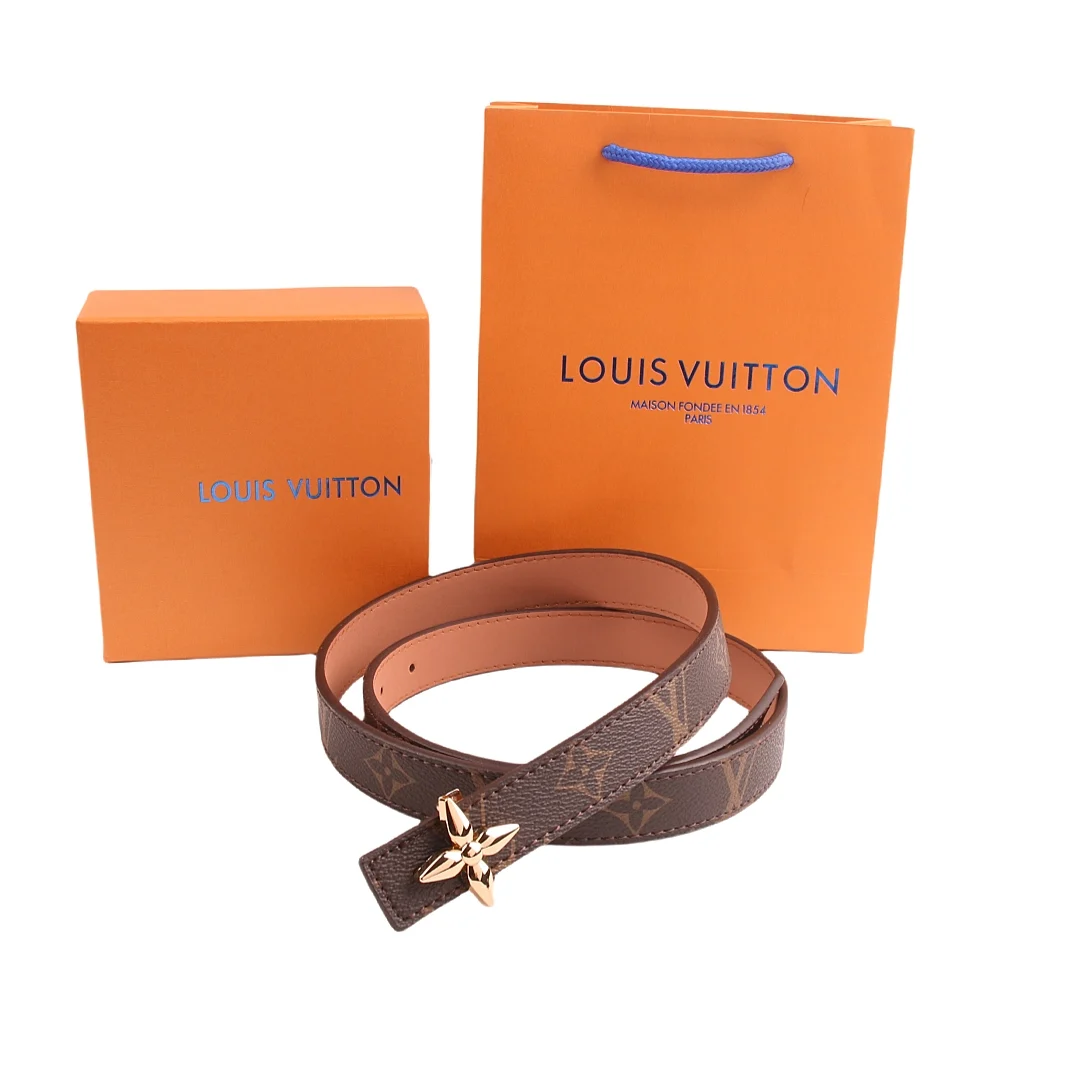 Louis Vuitton Conjunto de cinturón 32717 · CKS