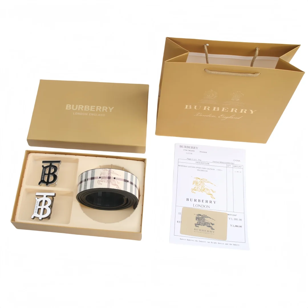 Burberry Belt gift set 41830 · CKS