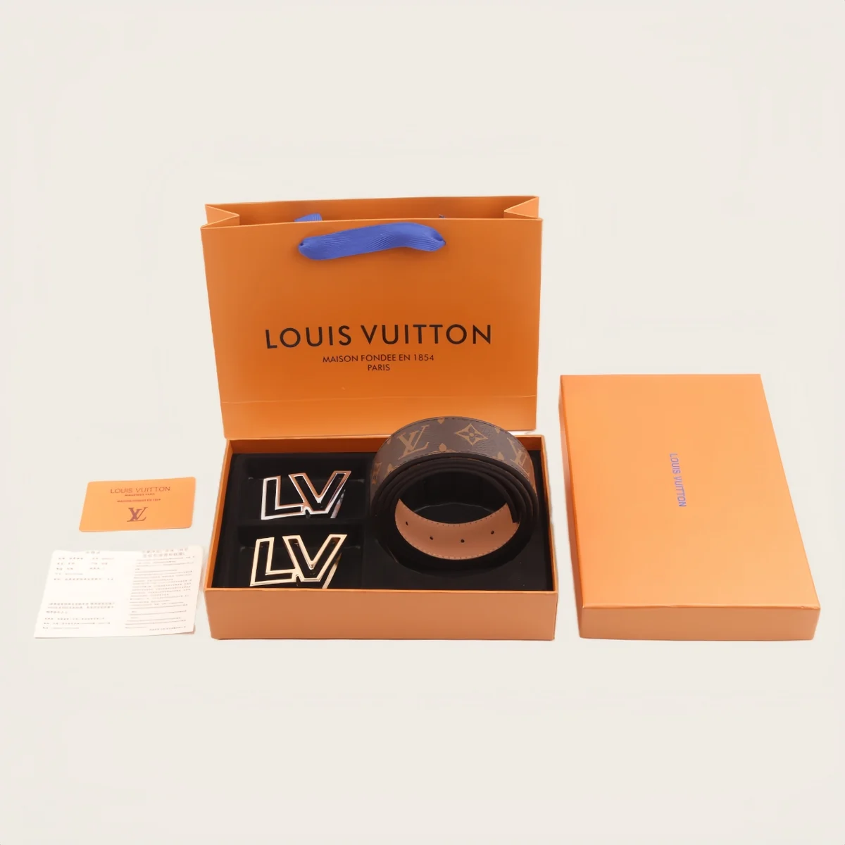 Louis Vuitton Belt gift set 19030 · CKS