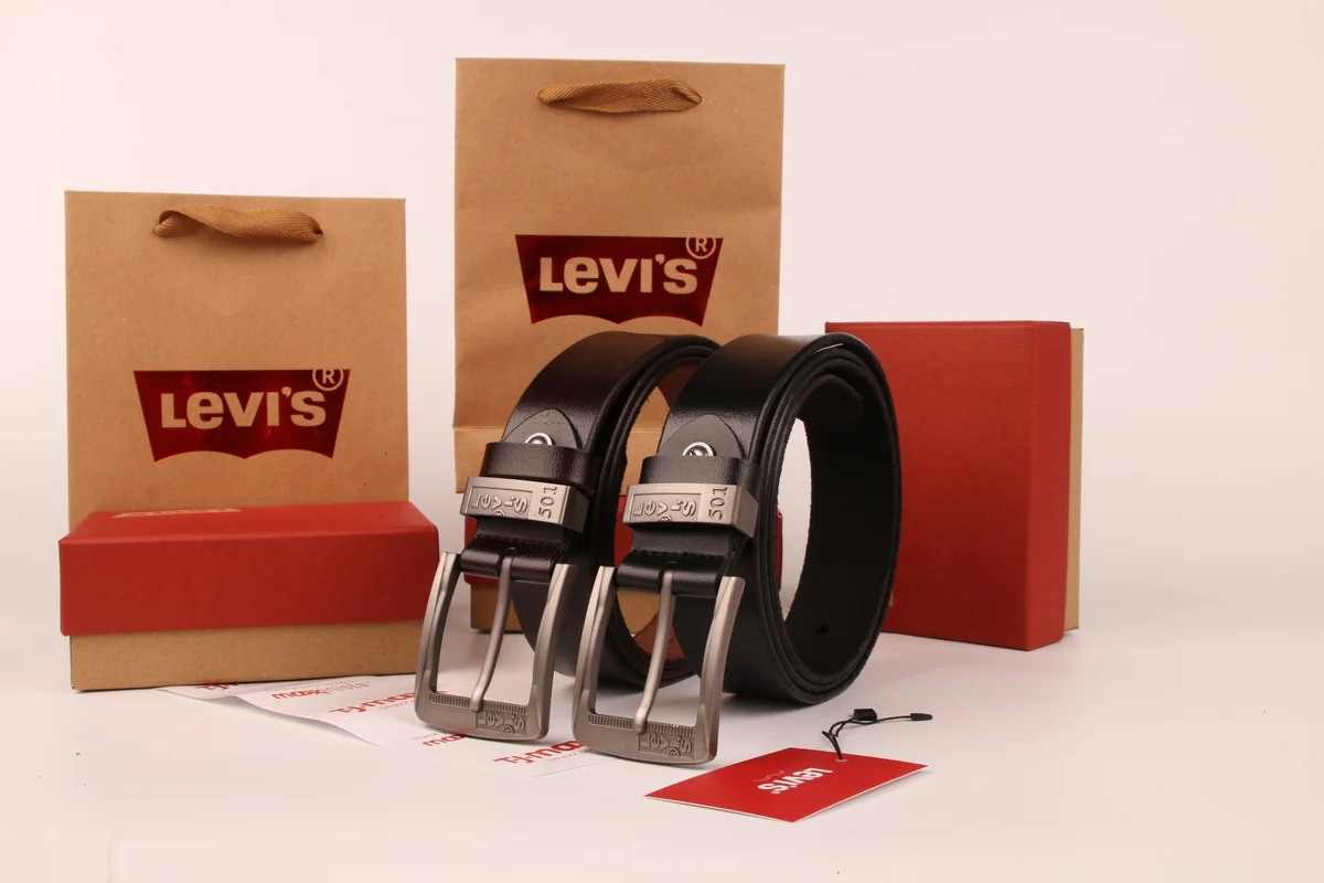 Levi’s Conjunto de cinturón 6B08F78A · CKS