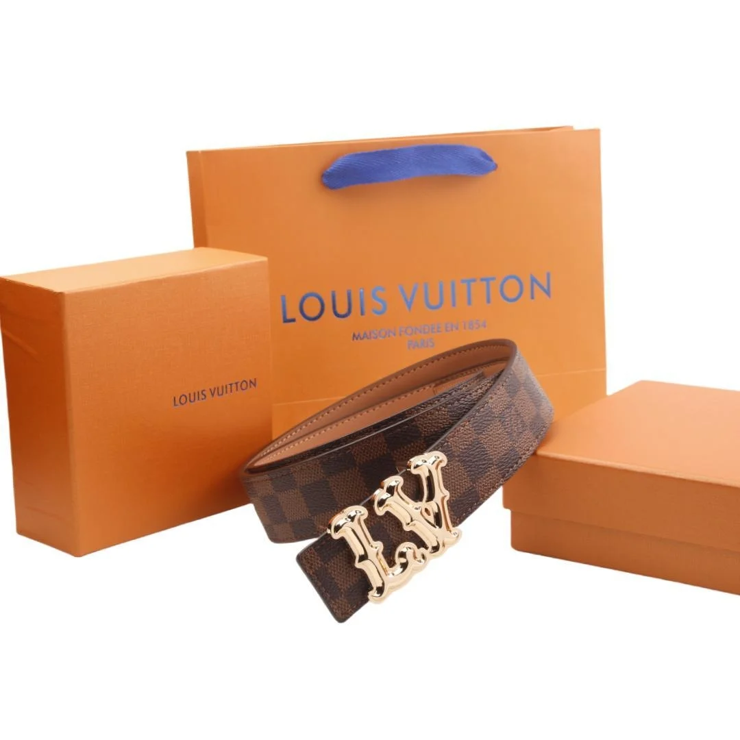 Louis Vuitton Conjunto de cinturón 10019 · CKS