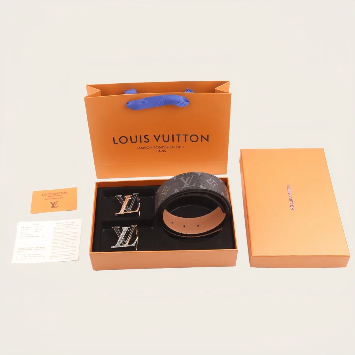 Louis Vuitton Conjunto de cinturón 20030 · CKS