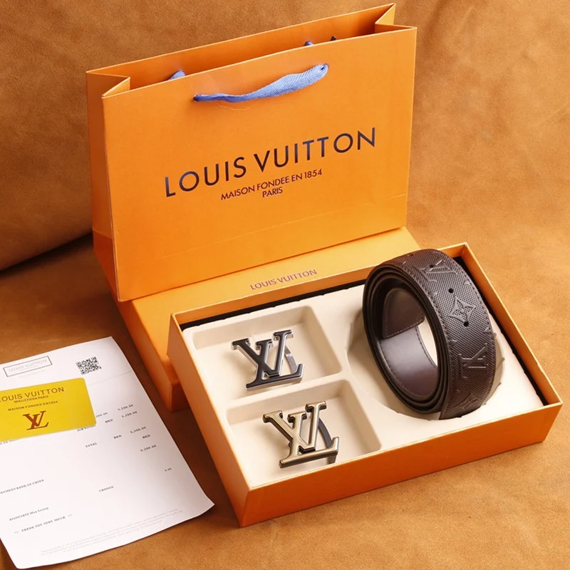 Louis Vuitton Conjunto de cinturón 1533 · CKS