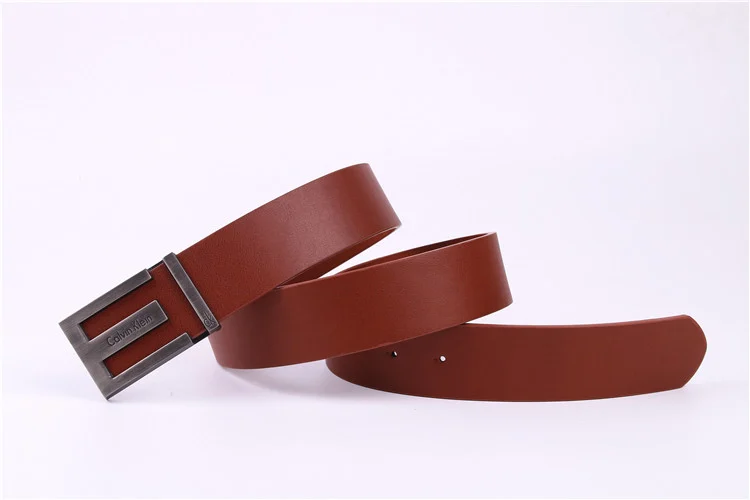 Calvin Klein Cinturón B3D09396 · CKS
