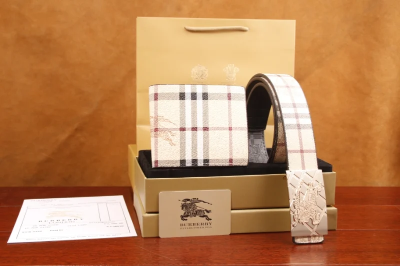 Burberry Belt gift set 7232 · CKS