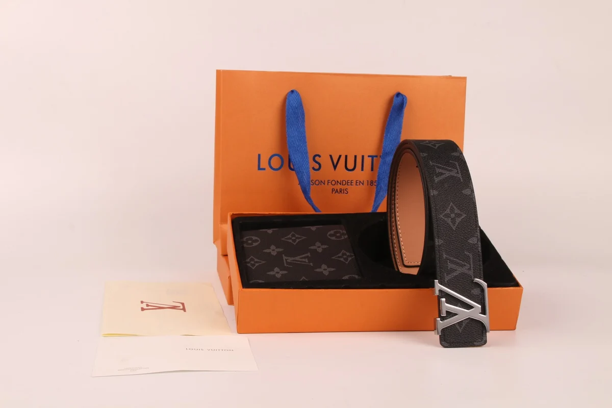 Louis Vuitton Belt gift set BDCAFB1E · CKS