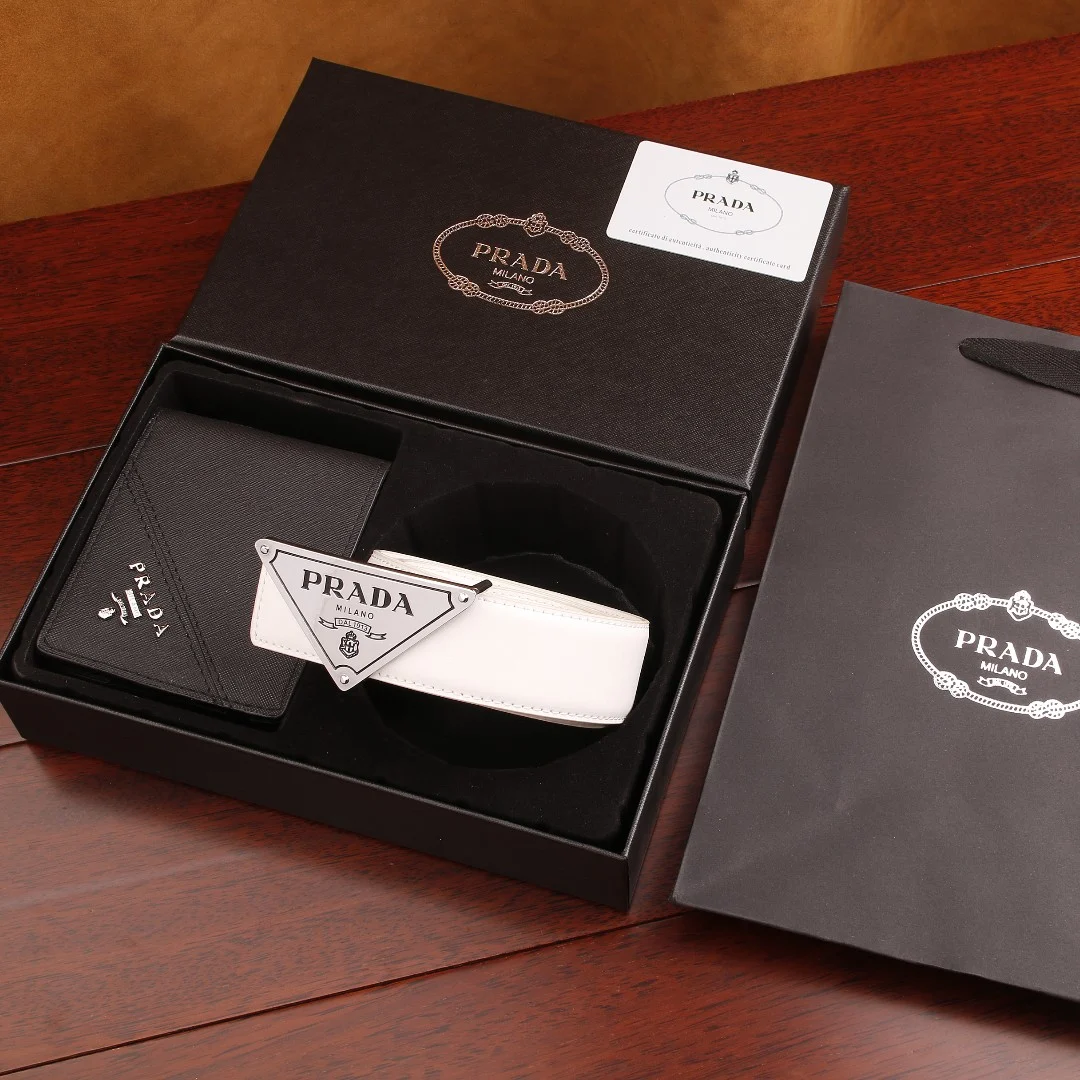 Prada Conjunto de cinturón 23835 · CKS