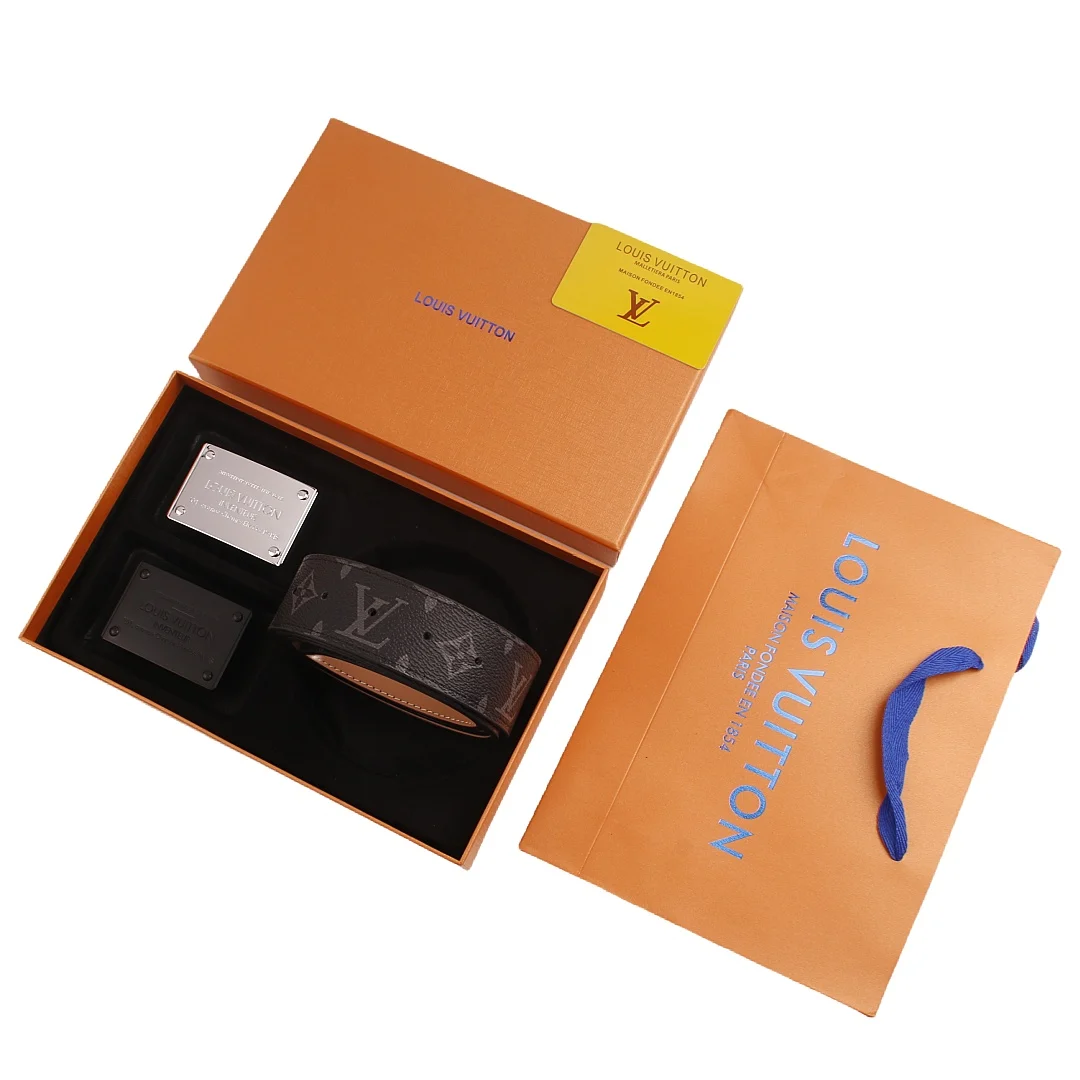 Louis Vuitton Conjunto de cinturón 24732 · CKS