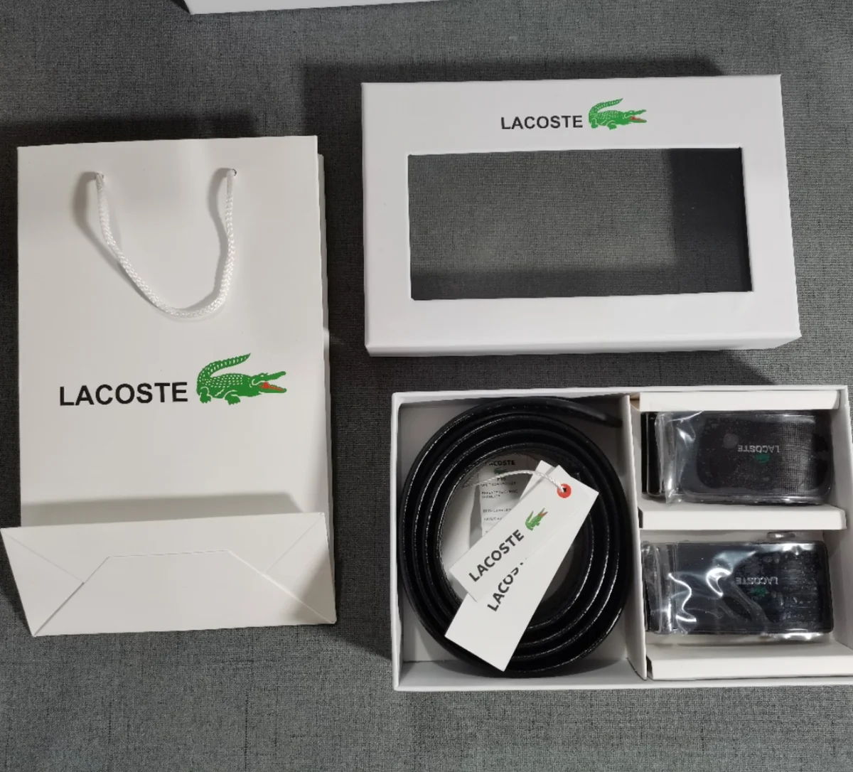 Lacoste Conjunto de cinturón E8551407 · CKS