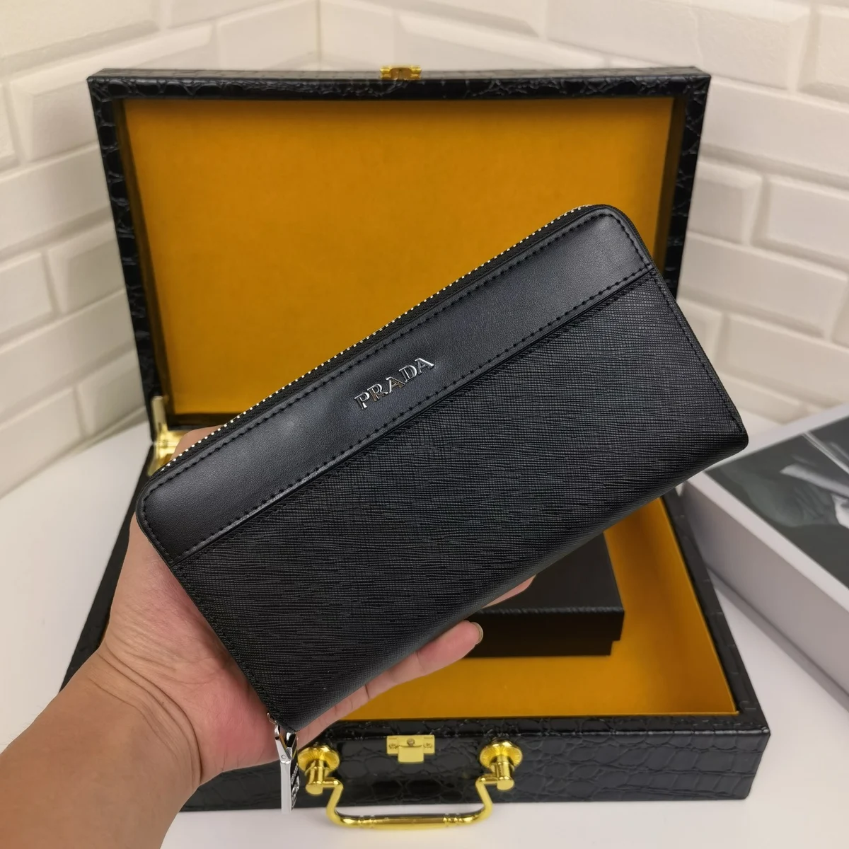 Cartera P666071 · RUN