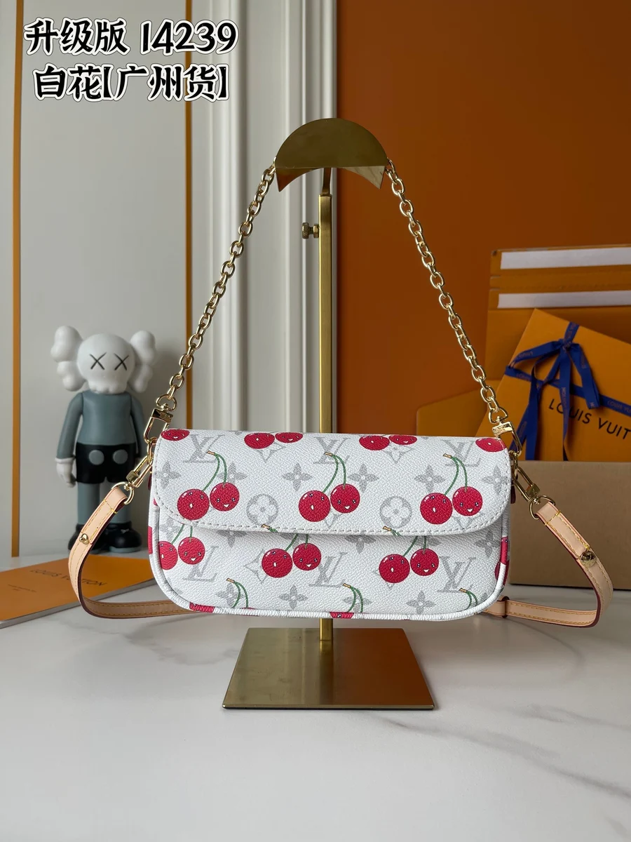 Bag M14239 / M14231 / M11299 · RUN