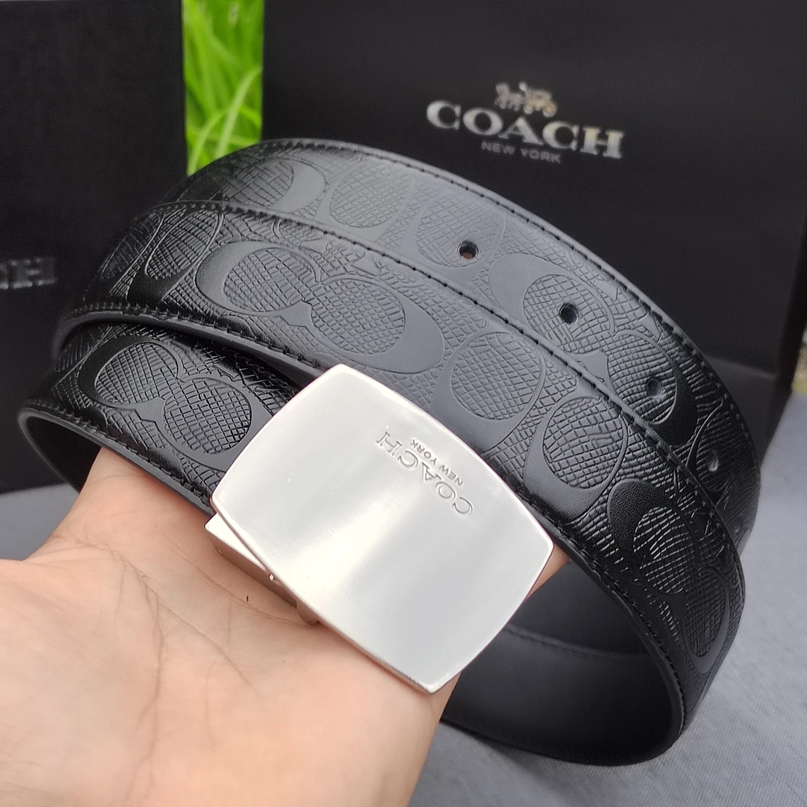 Cinturón Coach con hebilla de placa lisa con logotipo · CKS