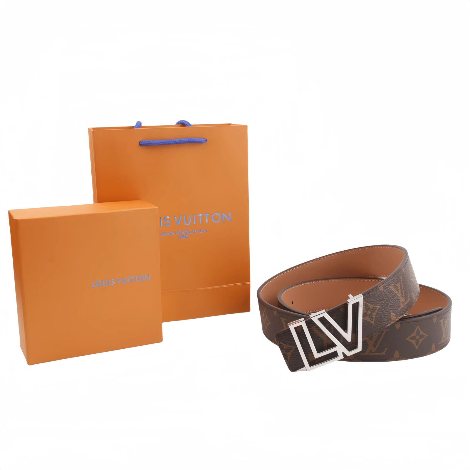 Cinturón Louis Vuitton con hebilla LV de contorno angular · CKS