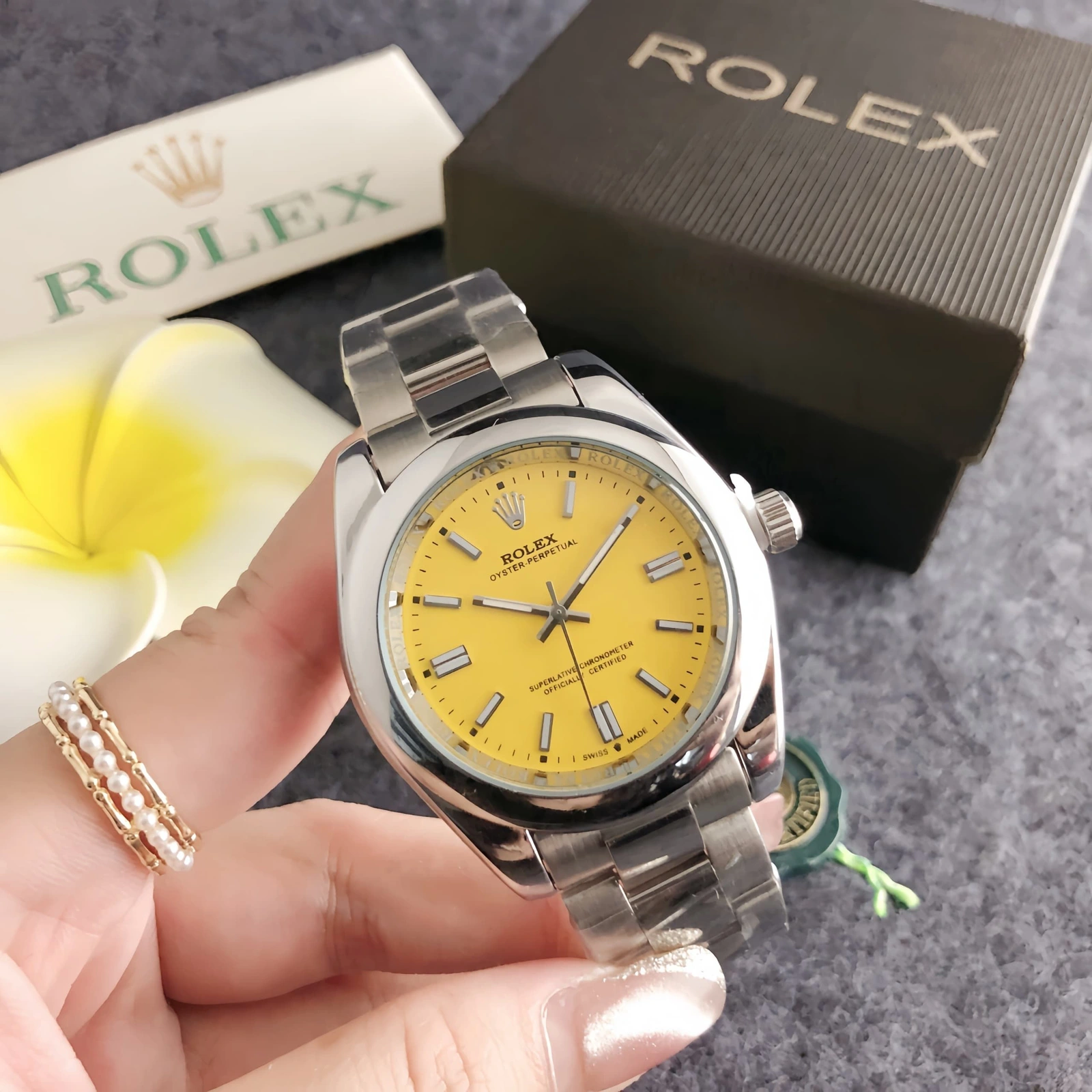 RS9004 watch · FSD