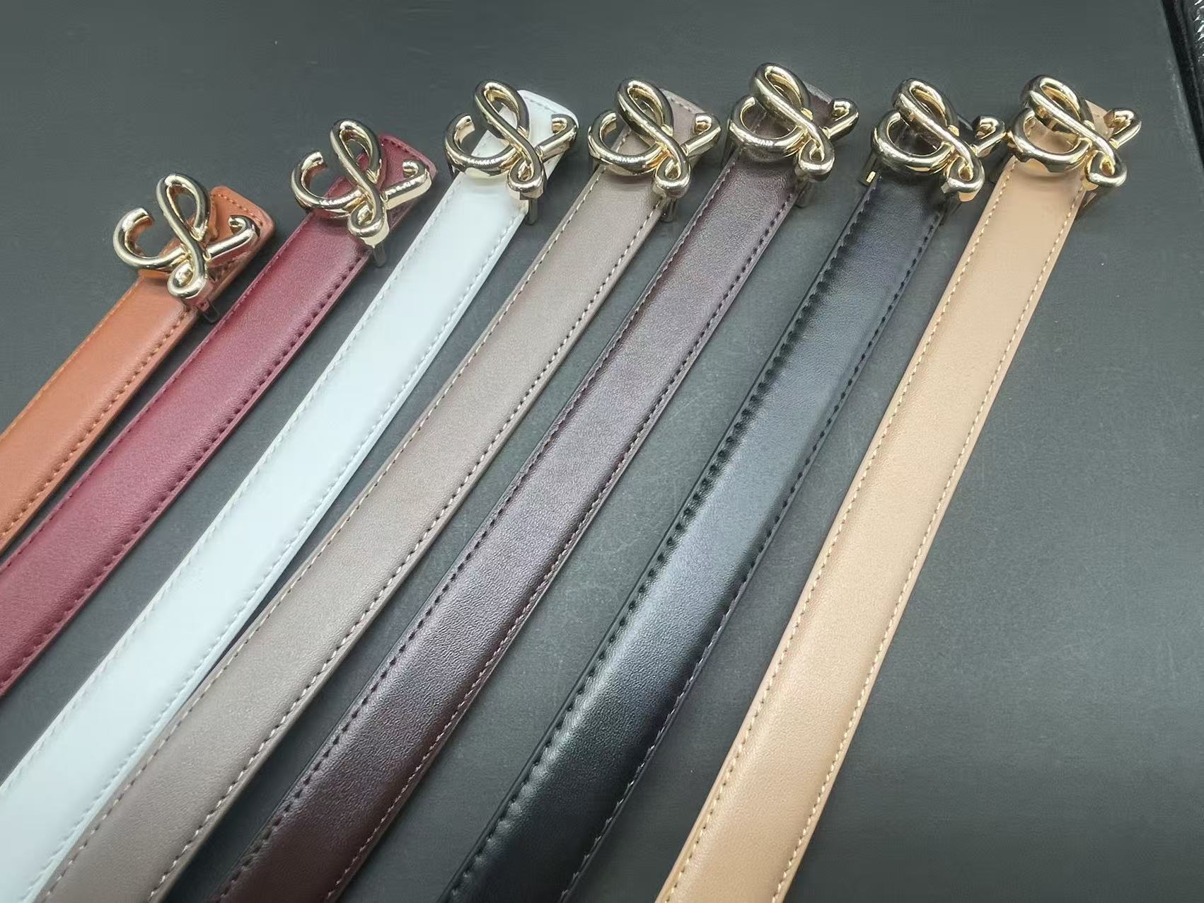 Script-loop buckle slim belt · QW6