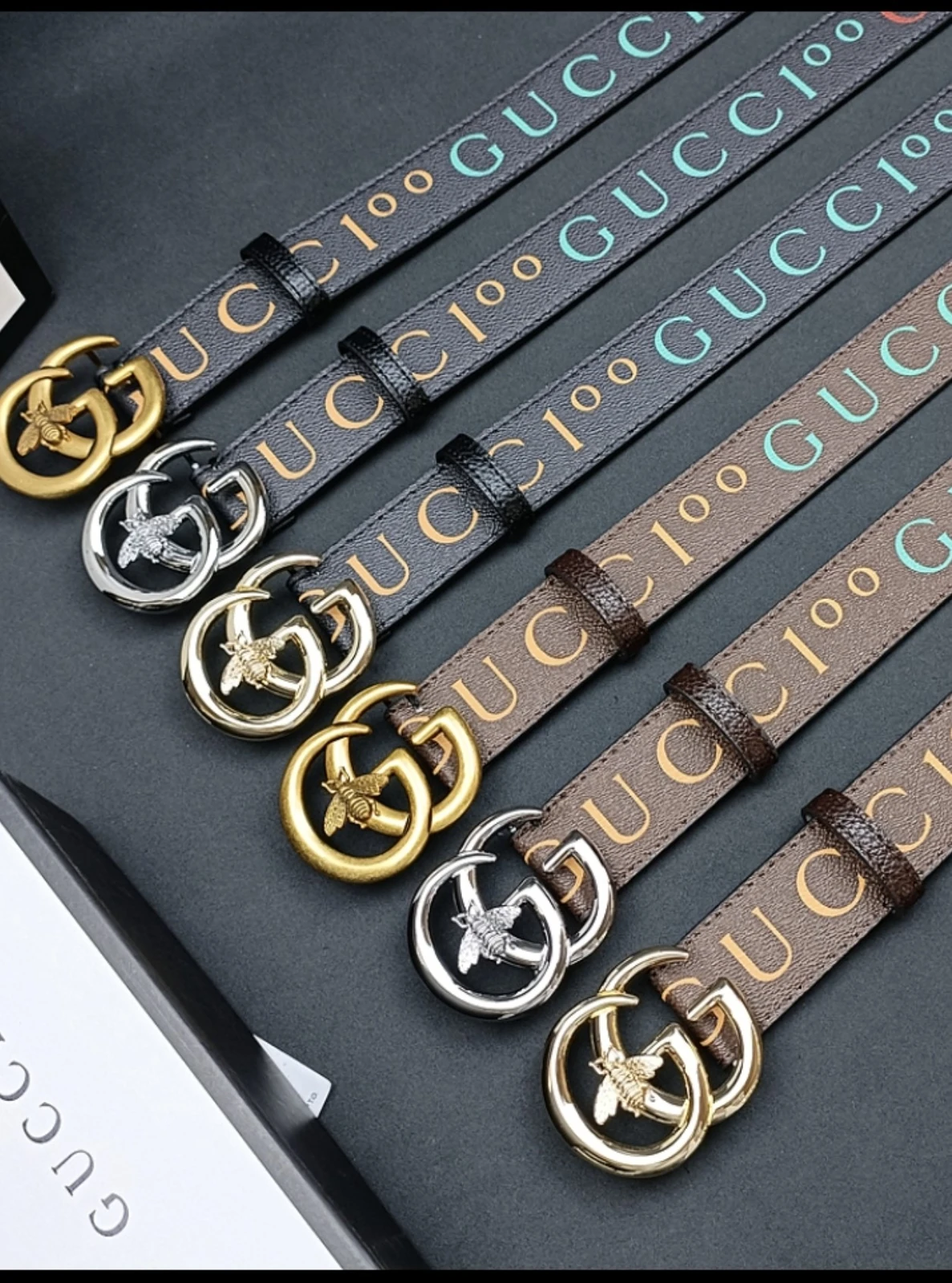 Gucci bee-accent GG buckle belt · QW6