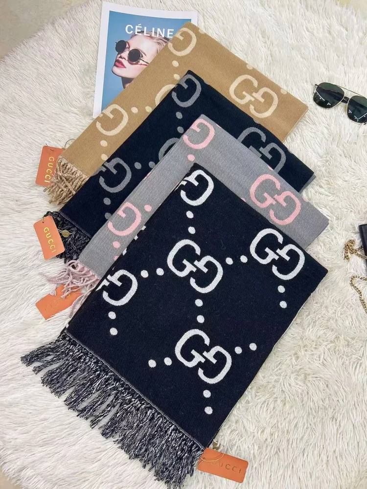 Gucci bufanda con motivo GG grande · 51 · QW8